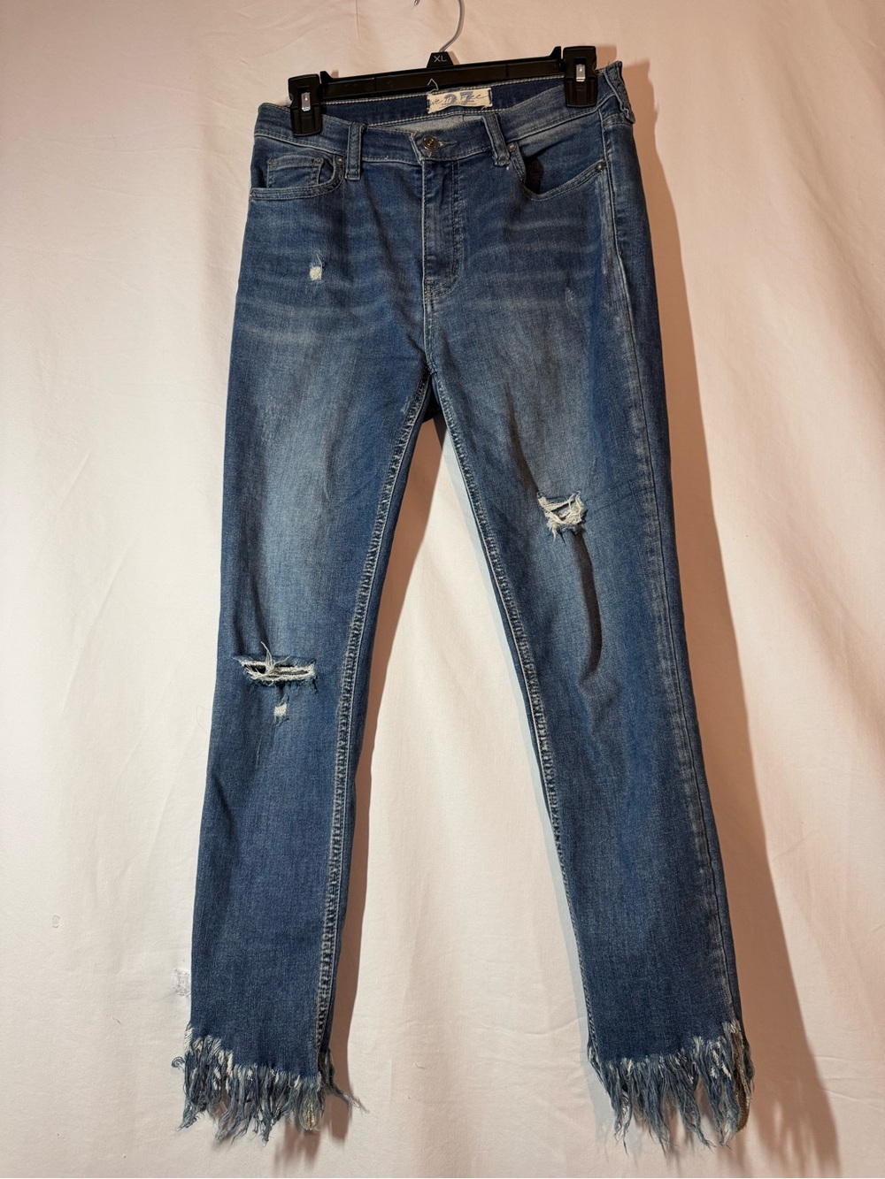 Free People We The Free Jeans 27 Distressed Fringe Hem Skinny Ankle Boho